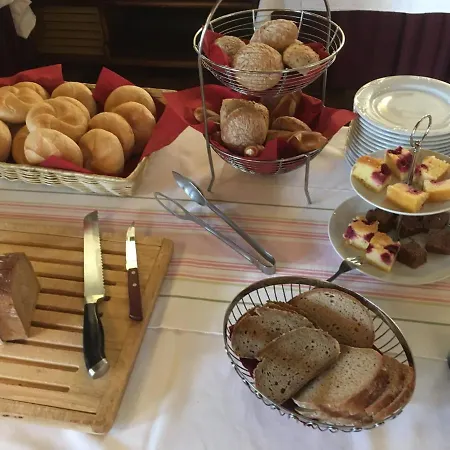Bed & Breakfast Goldener Stern 3*