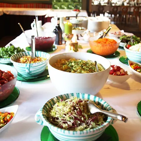 Goldener Stern Bed & Breakfast 3*