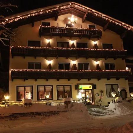 Goldener Stern Bed and Breakfast 3*