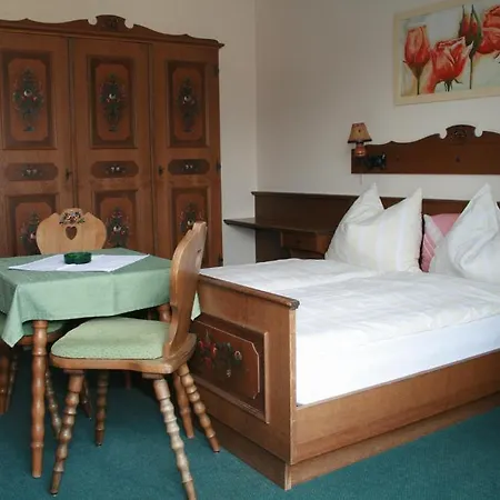 Bed & Breakfast Goldener Stern 3*